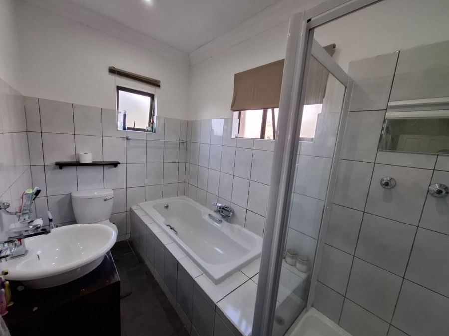 3 Bedroom Property for Sale in Heuwelsig Free State